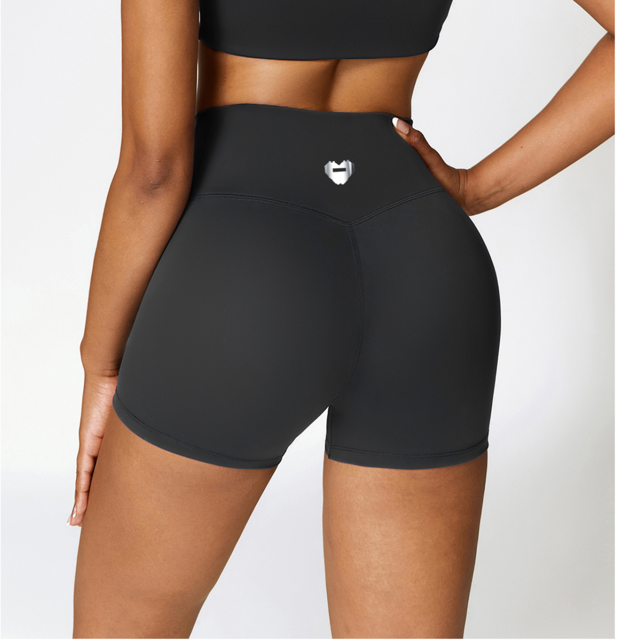 WOMEN COMPRESSION SHORTS